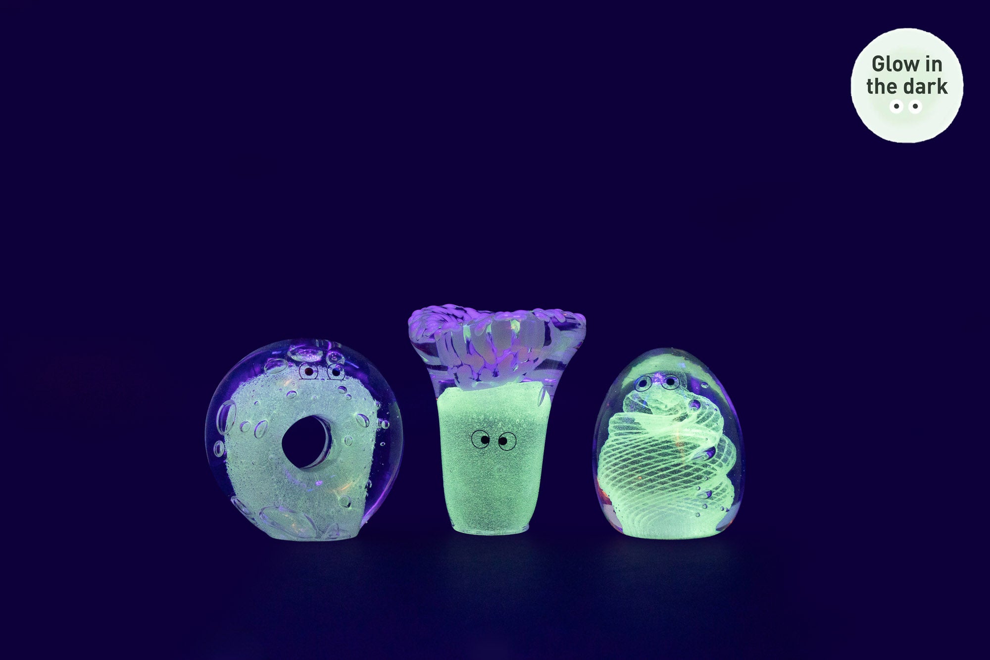 Crystal Blob Glowing | Studio Arhoj
