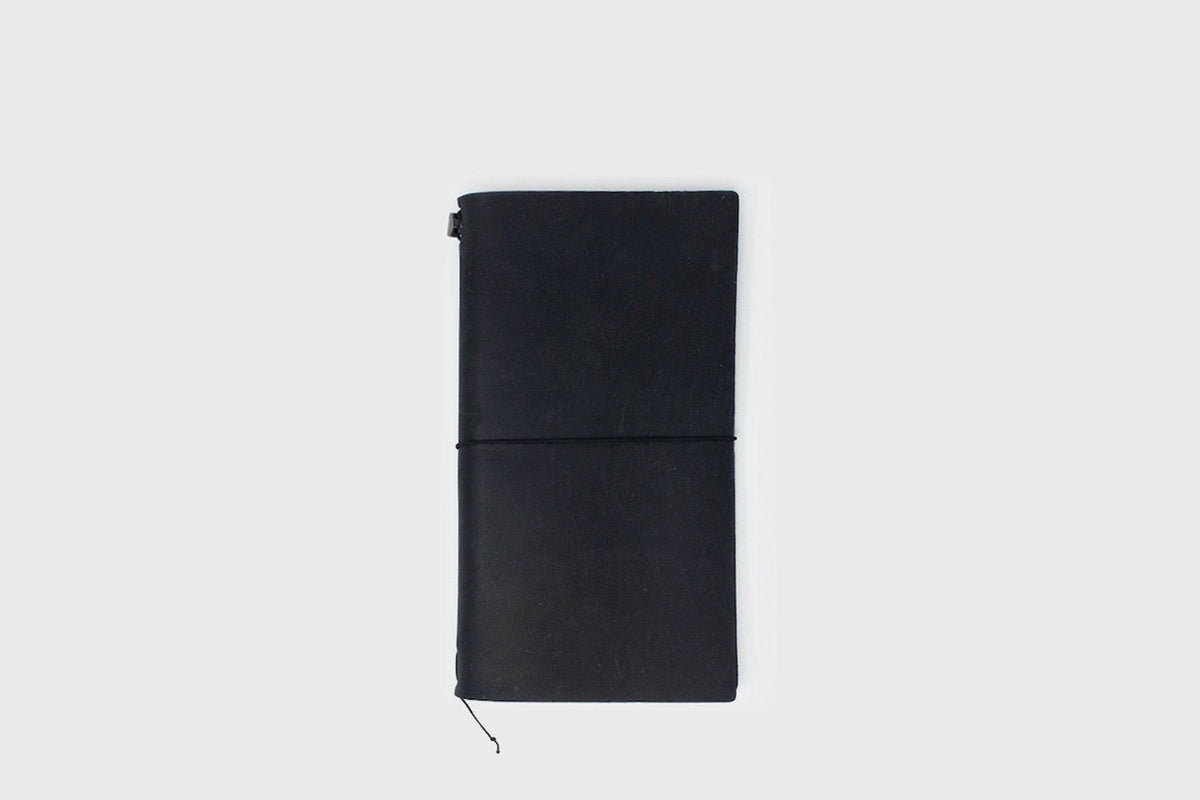 Traveler's Notebook – Black | Traveler's Company