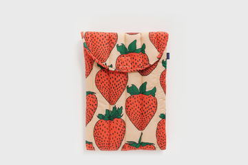 16" Puffy Laptop Sleeve [Strawberry] Bags & Wallets [Accessories] BAGGU    Deadstock General Store, Manchester