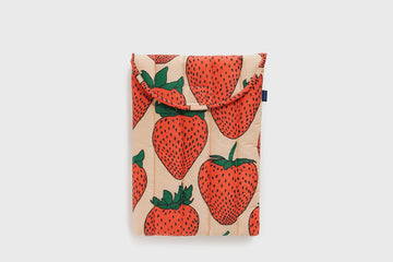 13/14" Puffy Laptop Sleeve [Strawberry] Bags & Wallets [Accessories] BAGGU    Deadstock General Store, Manchester