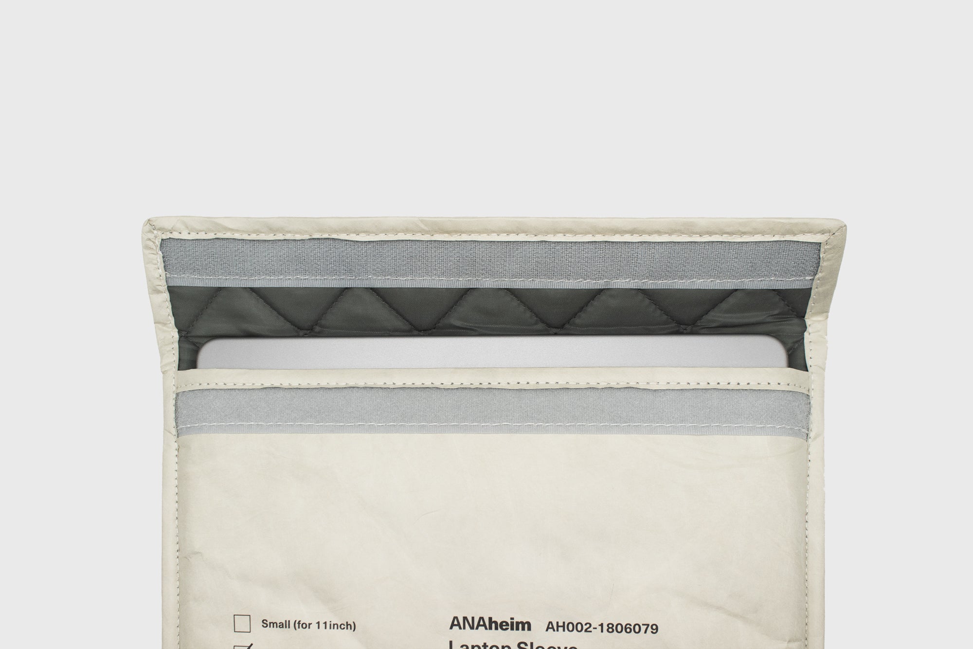 13/14&quot; TYVEK Laptop Sleeve [White] Everyday Carry [Accessories] ANAheim    Deadstock General Store, Manchester