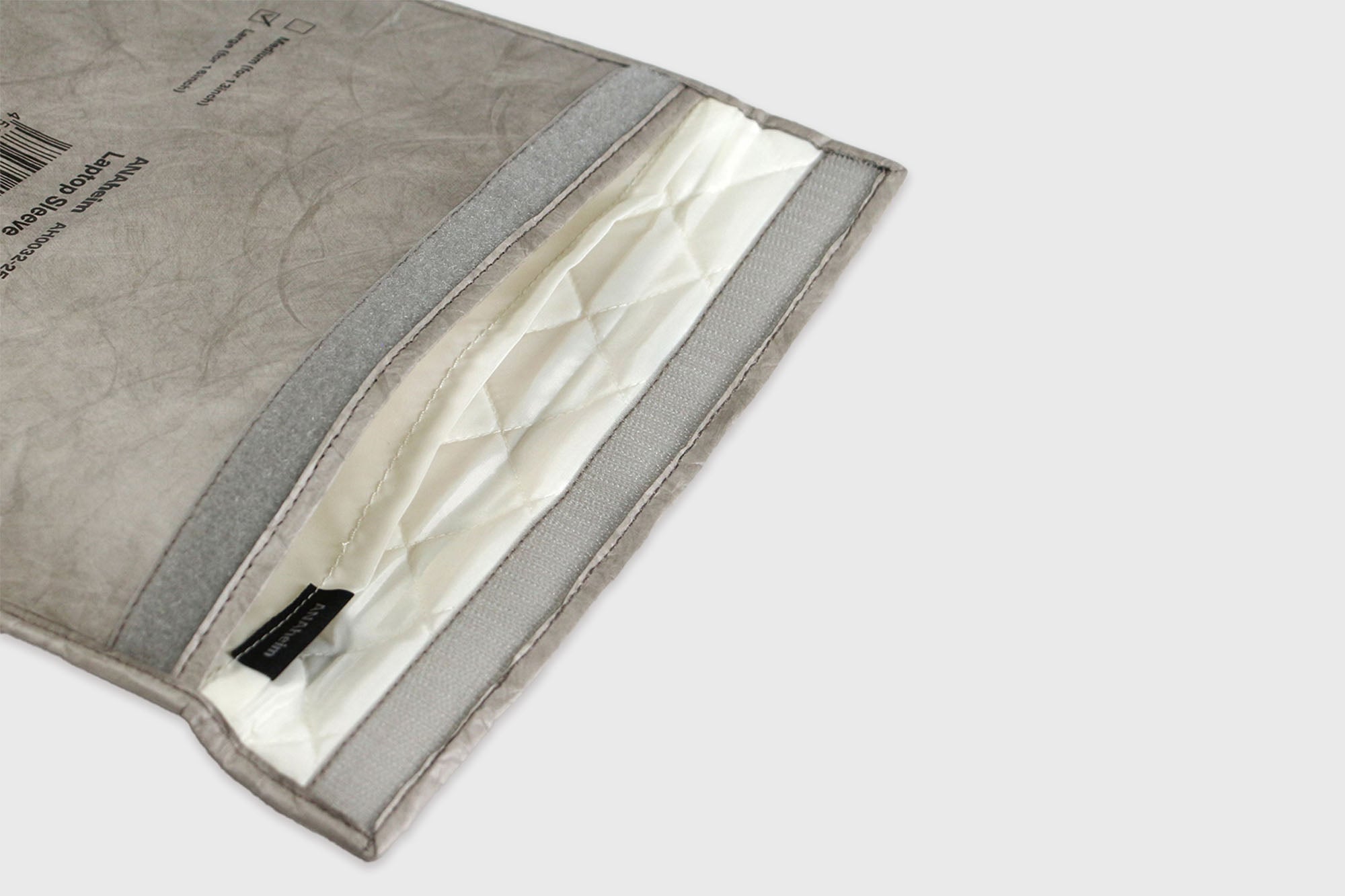 ANAheim - 13" TYVEK® Laptop Sleeve [Grey] - BindleStore.
