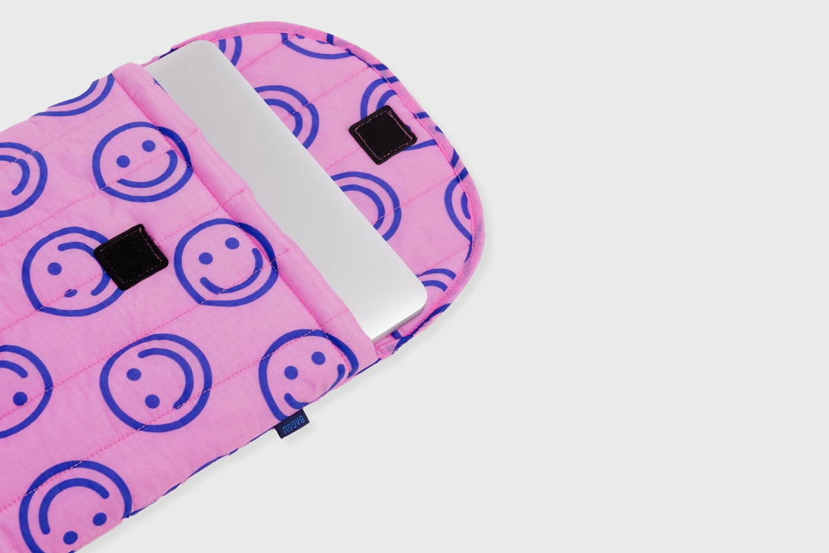 16" Puffy Laptop Sleeve [Pop Pink Happy]