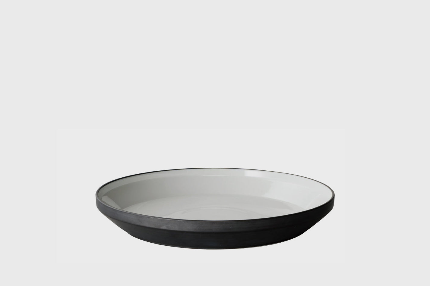 RIM Plate [Black] Tableware [Kitchen &amp; Dining] KINTO    Deadstock General Store, Manchester