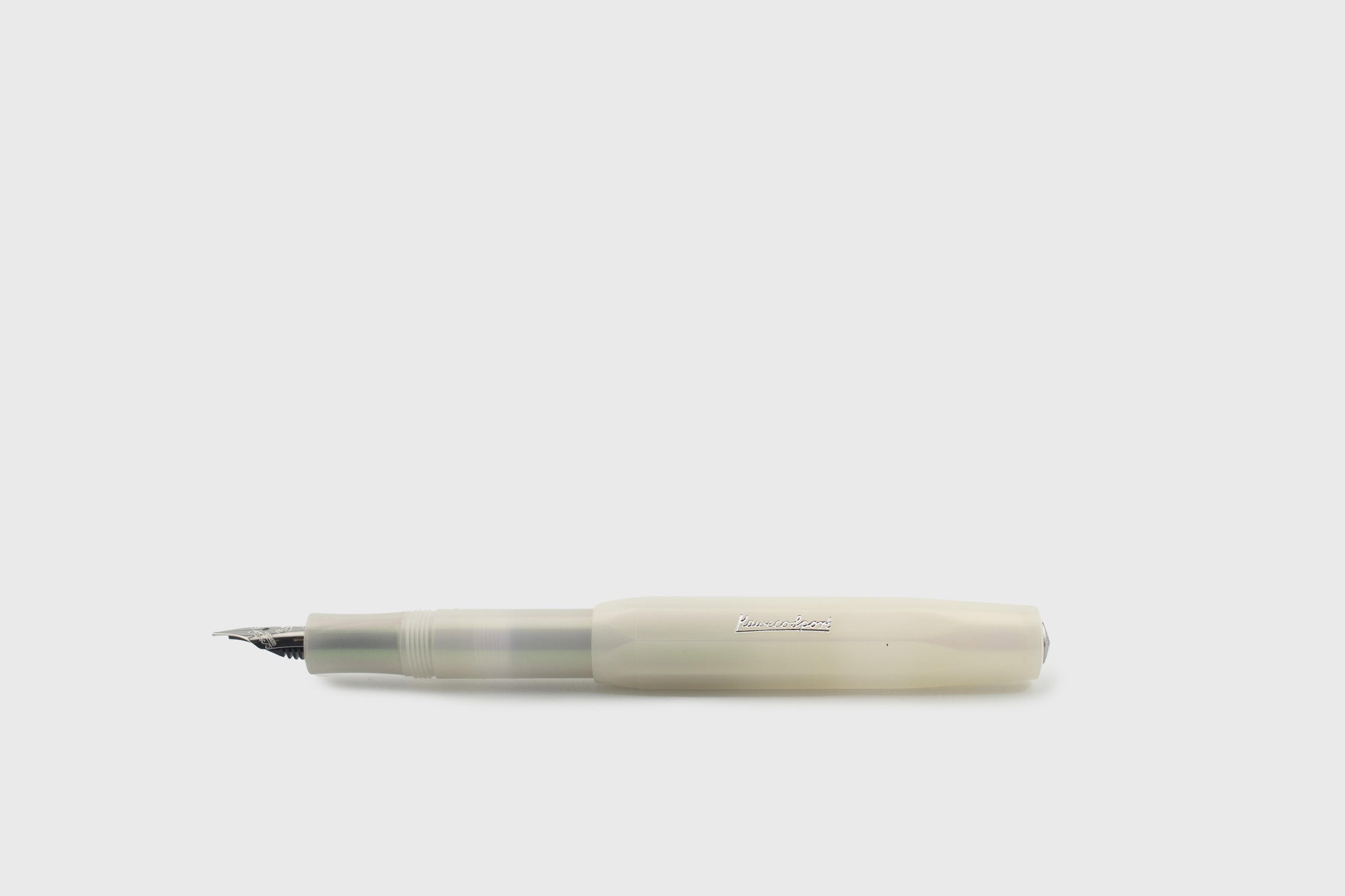 Lunar Sport Fountain Pen [Light Green]
