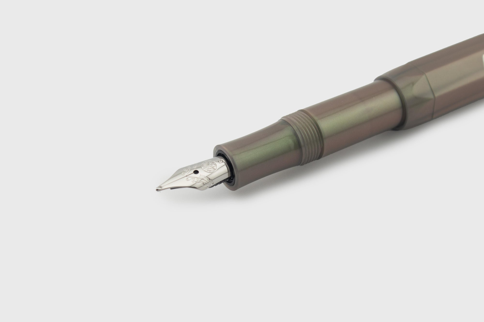 Lunar Sport Fountain Pen [Shadow Green]
