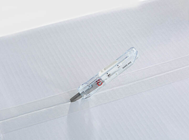 HAKO-AKE 2 Way Portable Scissors [White]