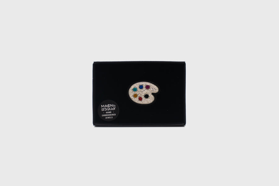 Macon et Lesquoy Hand Embroidered Artist's Paint Palette Brooch in box – BindleStore. (Deadstock General Store, Manchester)