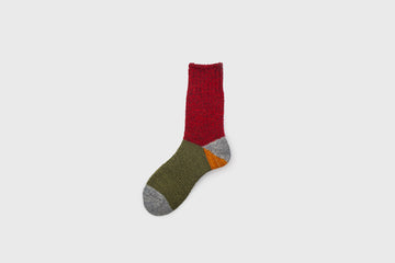 Mauna Kea Japanese Socks – Boucle Wool Switch Pattern – Red / Green – BindleStore. (Deadstock General Store, Manchester)