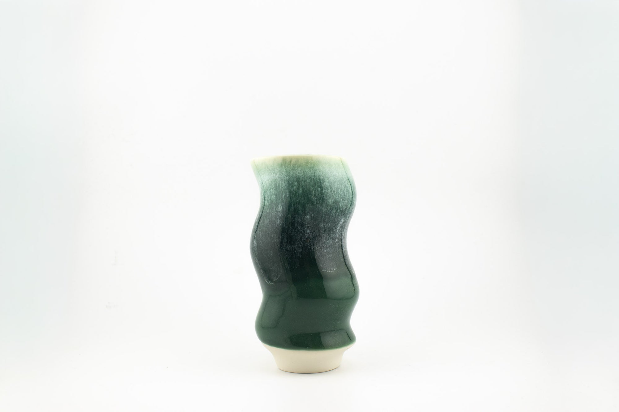 Studio Arhoj - Hana Vase Small [Wave] - BindleStore.