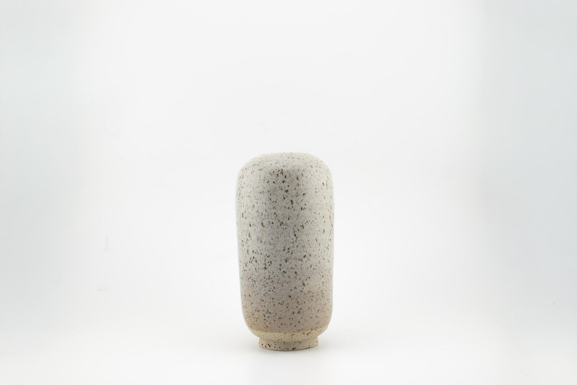 Studio Arhoj - Mini Yuki Vase - BindleStore.