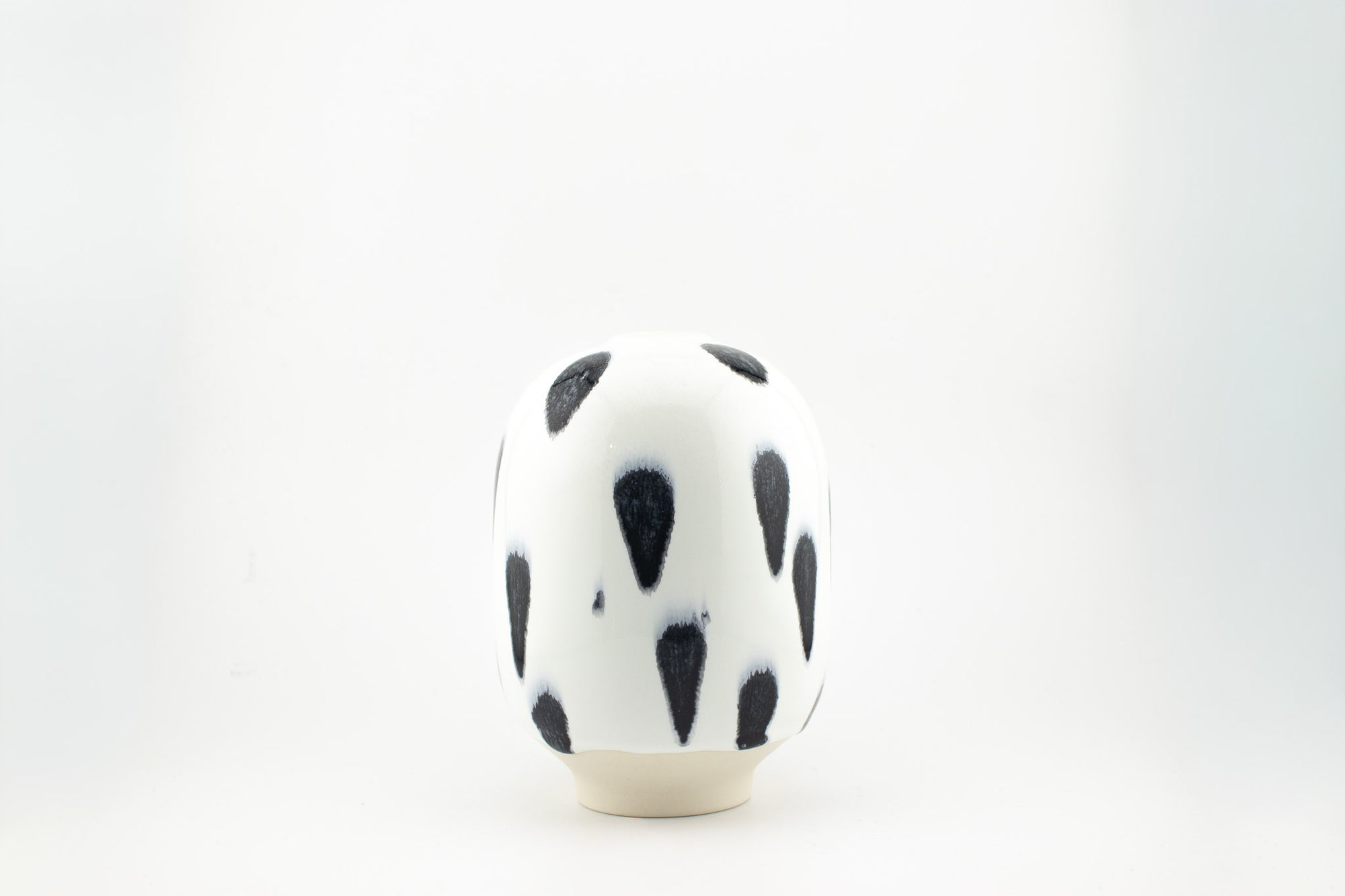 Studio Arhoj - Hana Vase Small [Plum] - BindleStore.