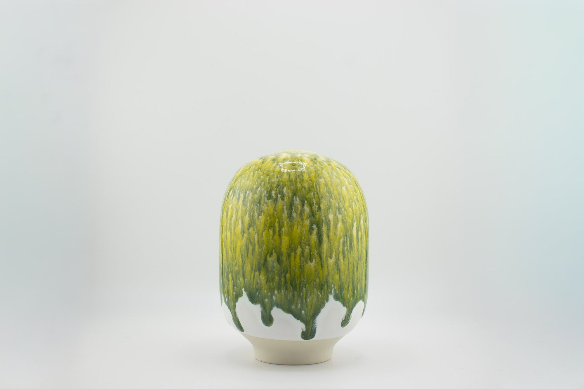 Studio Arhoj - Hana Vase Small [Plum] - BindleStore.