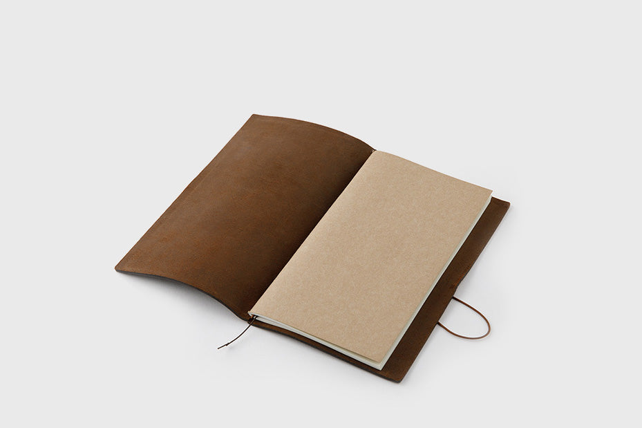 Traveler's Notebook – Brown | Traveler's Company