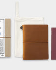 Traveler's Notebook Passport Size [Camel]