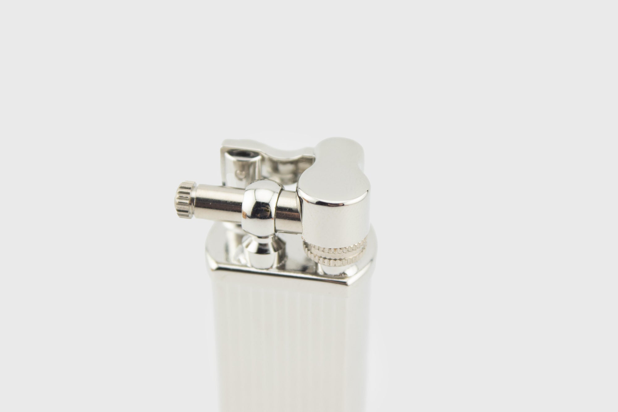 Tsubota Pearl - Bolbo Petrol Lighter [Stripe Silver] - BindleStore.