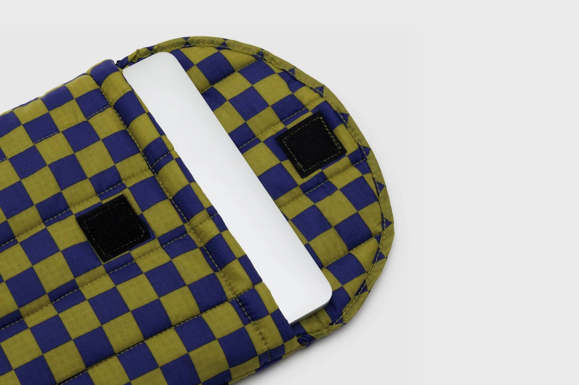 BAGGU - 13/14” Puffy Laptop Sleeve [Pear Navy Check] - BindleStore.