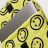 Baggu 13 inch laptop sleeve yellow happy close up - BindleStore.