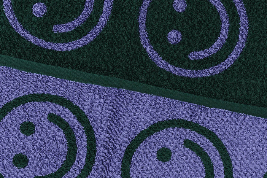 Bath Towel [Lavender Forest Happy]