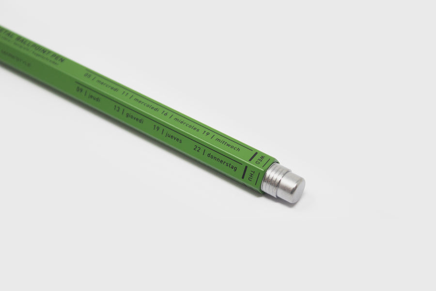 Mark's Inc Japanese 'Days' Gel Ballpoint Pen, Green, close up mechanism - BindleStore. (Deadstock General Store, Manchester)