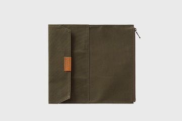 Midori Traveler's Company cotton zipper case wallet for Japanese Traveler's Notebook - khaki - BindleStore. (Deadstock General Store, Manchester)